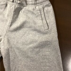 Puma Mens Vertical Embossed Logo Sweat Shorts Gray Sz Medium